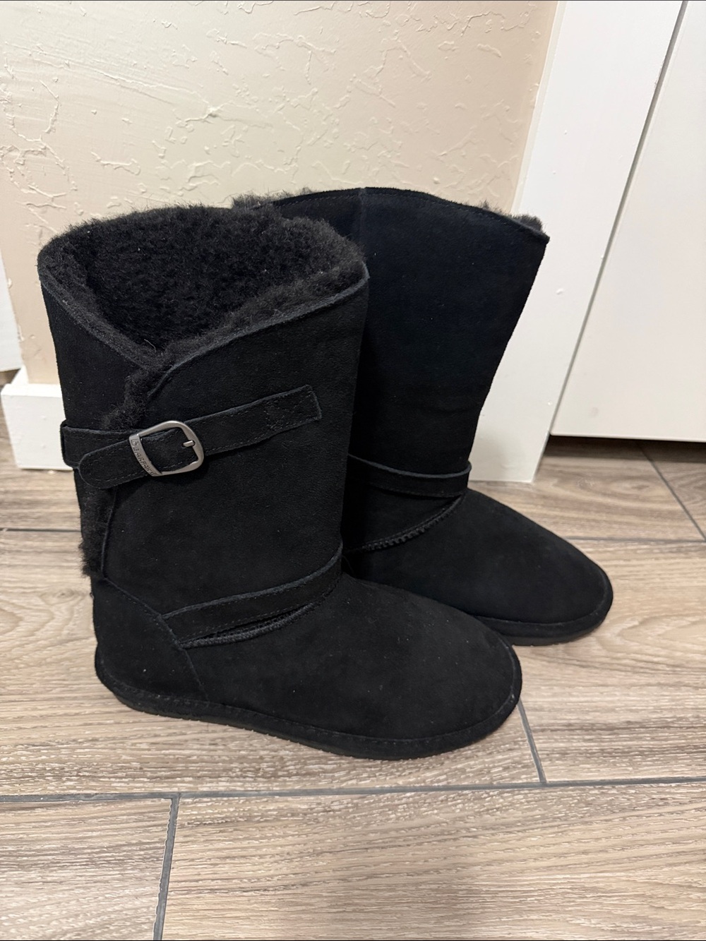 BearPaw Black Mid-Calf Shearling Boots with Buckle